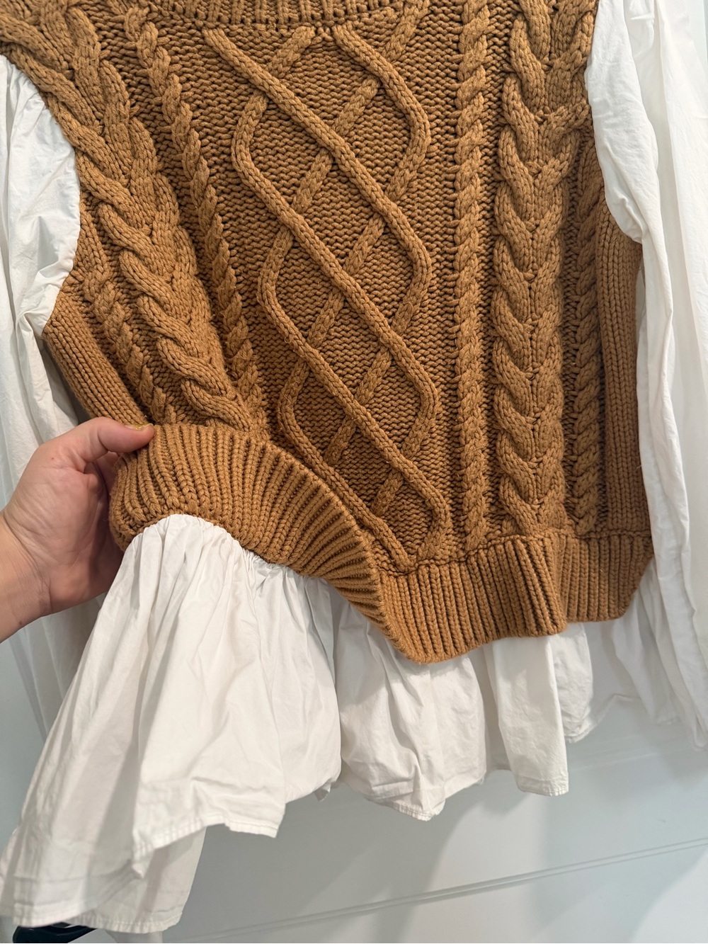 Anthropologie Cable Knit Sleeveless Sweater Vest - Camel - Picture 8 of 11